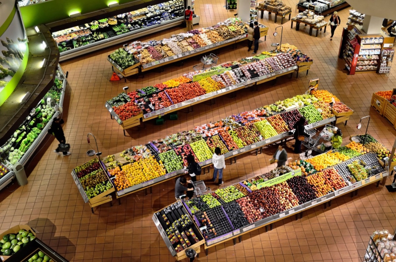 magasin-MONS-min_supermarket_stalls_coolers_market_food_fresh_shop_organic-652223
